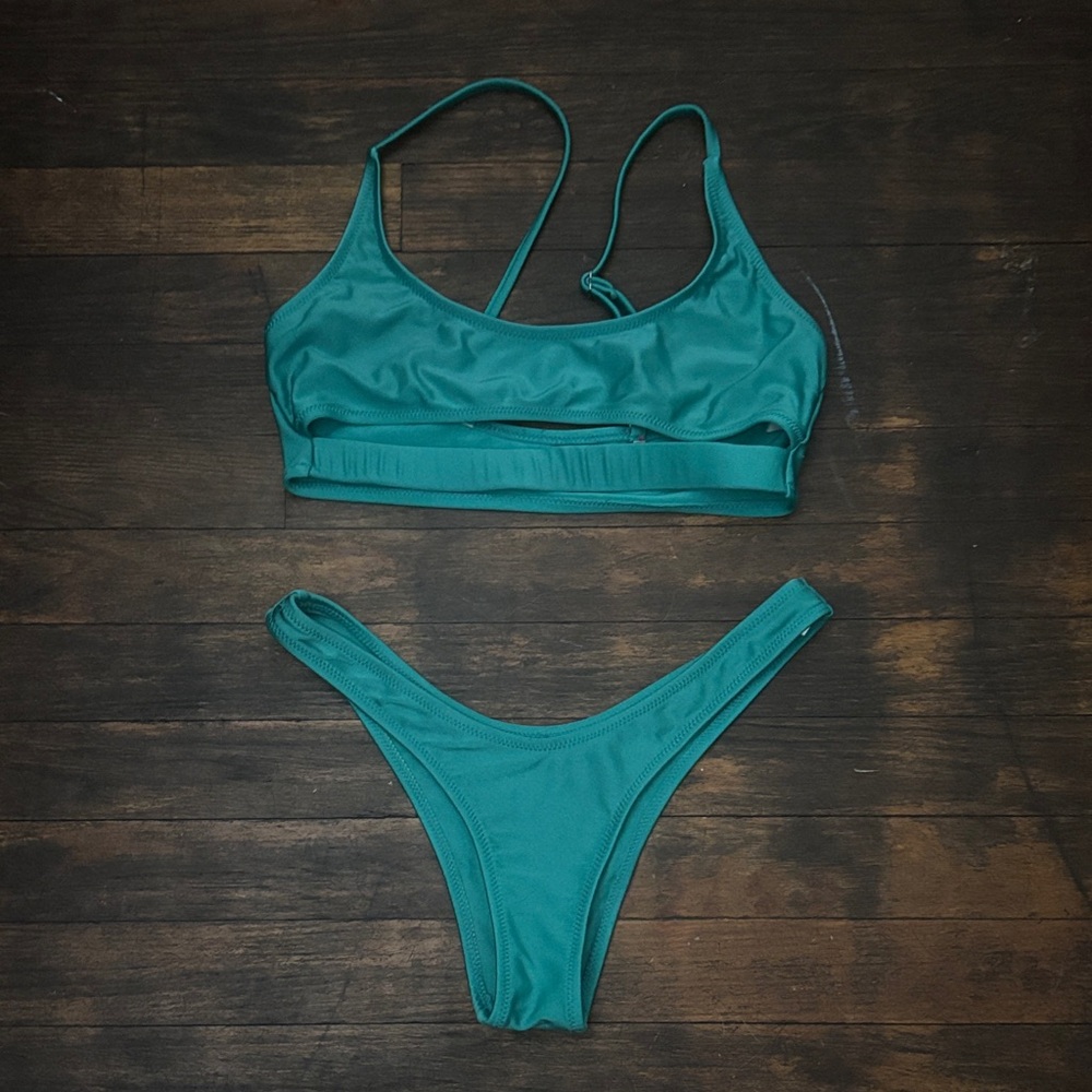 Amazon Teal Bikini Set